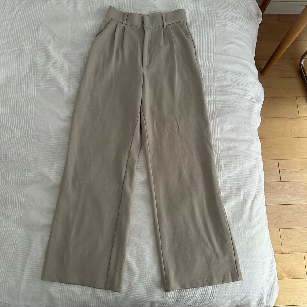 Abercrombie Tailored Pants - Cream